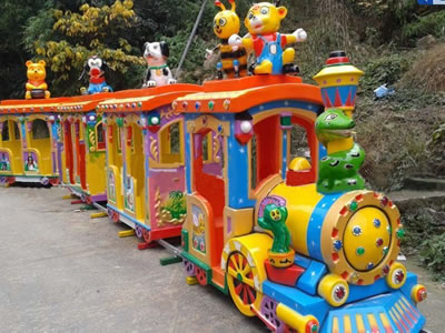 Animal Land cute cartoon theme park train with track