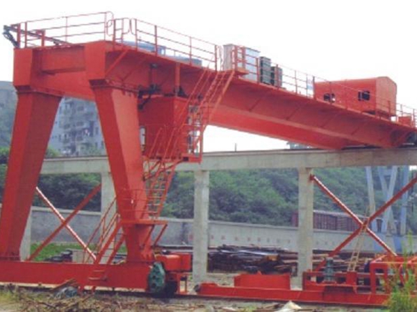 Top-BMG-Semi-Gantry-Crane