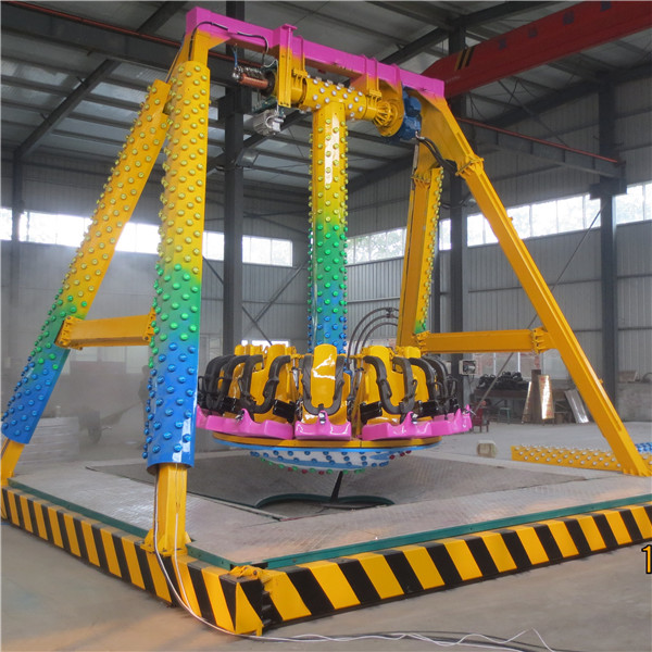 giant frisbee thrill ride