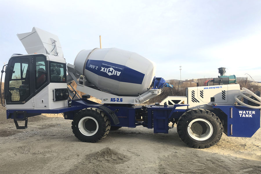 self concrete mixer